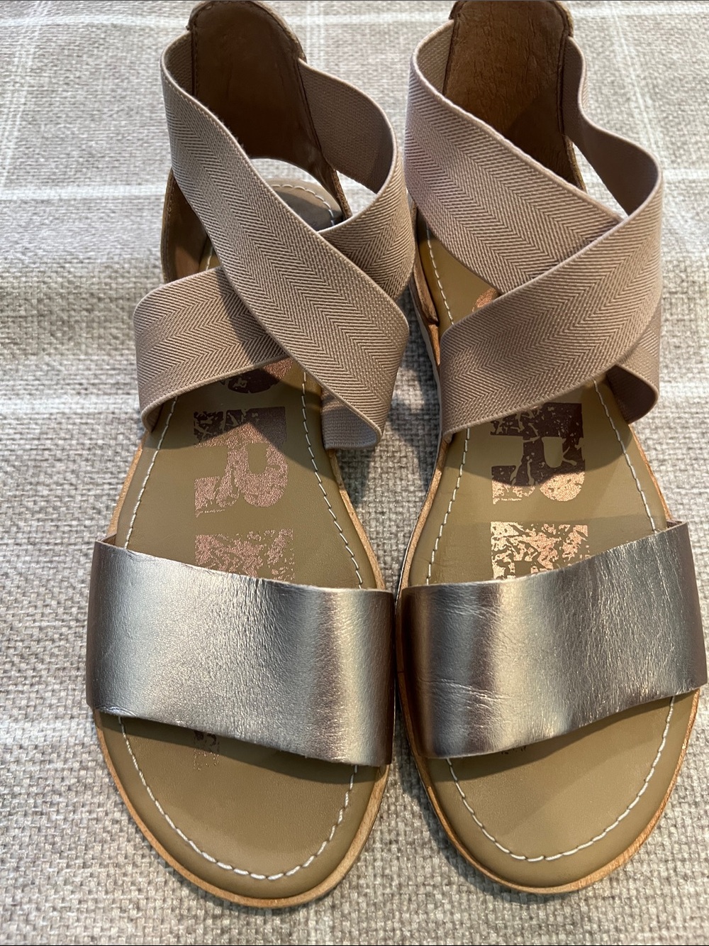 Sorel Women's Metallic Bronze and Taupe Cross-Strap Sandals - Picture 2 of 6